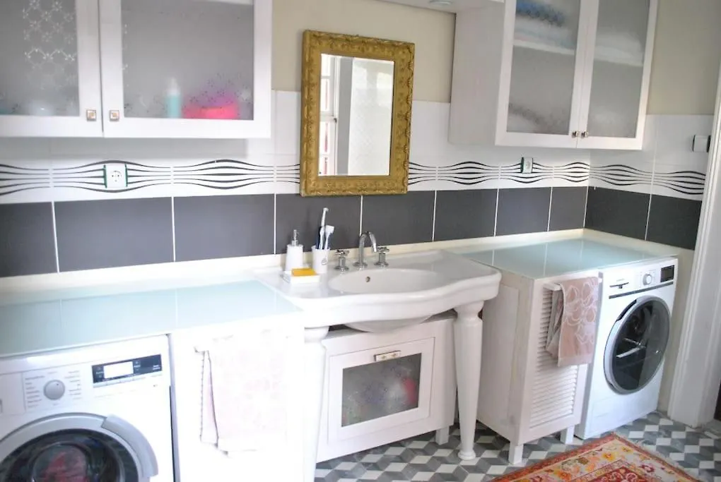 Maris Alsancak City Center Izmir Villa